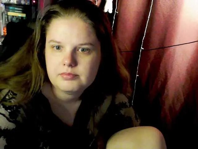 Offline alicepussy on BongaCams