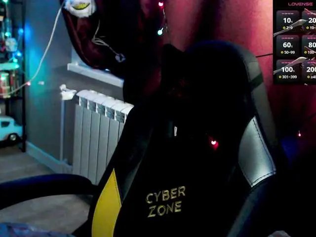 Offline alicepussy on BongaCams