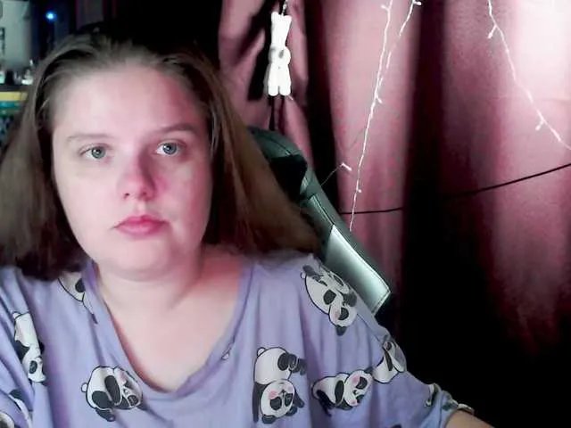 Offline alicepussy on BongaCams