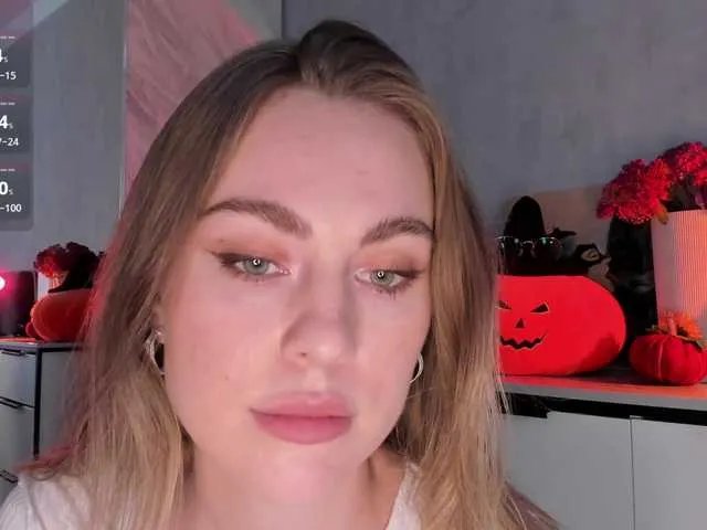 Offline AlisaClark on BongaCams