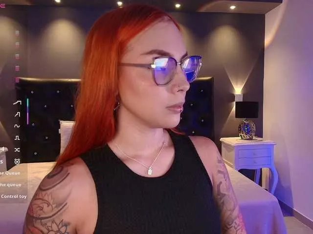 Offline ArannaMartine on BongaCams