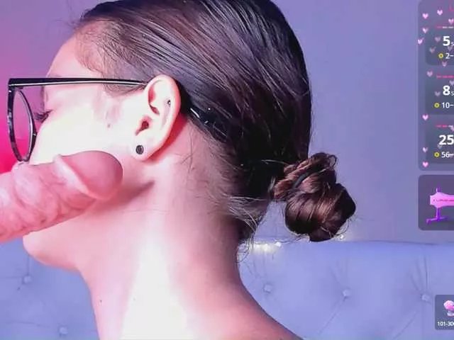 Offline bitchpeace on BongaCams