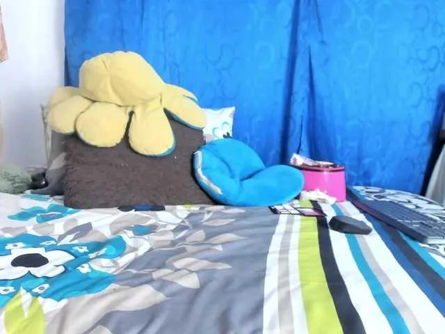 Offline BlowMommy on BongaCams