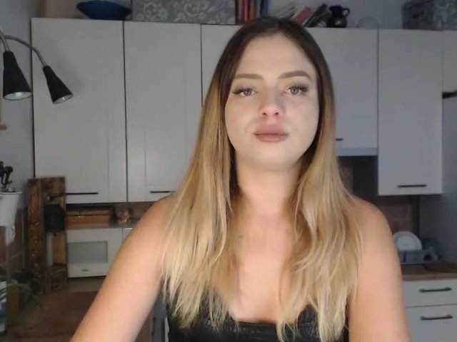 Offline BuffyFire on BongaCams