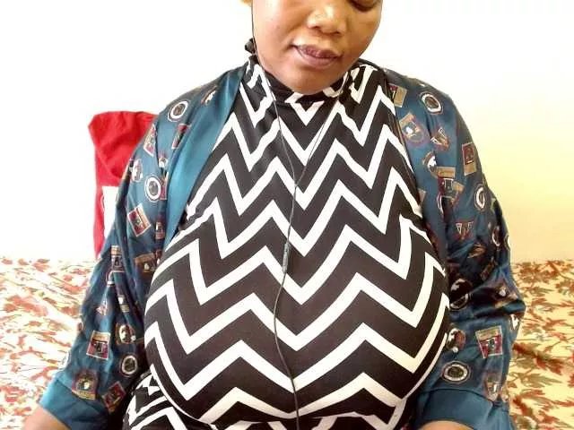 Offline BustyBabeXX on BongaCams