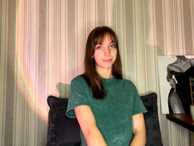 Offline CameliaHovermale on BongaCams