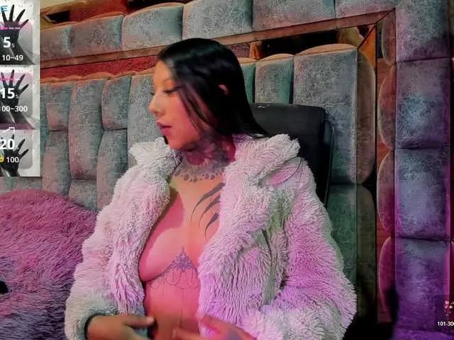 Offline chantallthx on BongaCams