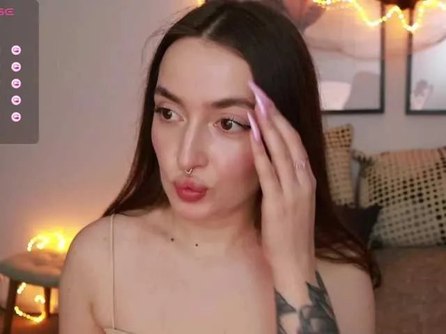 BongaCams ChloeMeow is Freechat ChloeMeow — Kind energy, playful smiles, and people who know how to make me laugh