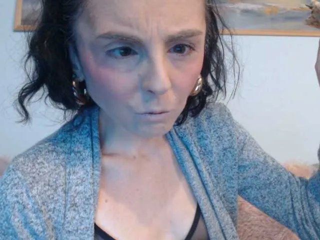 Freechat cleophee on BongaCams