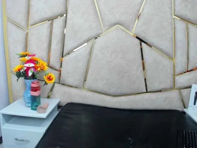 Offline Cloe-candy on BongaCams