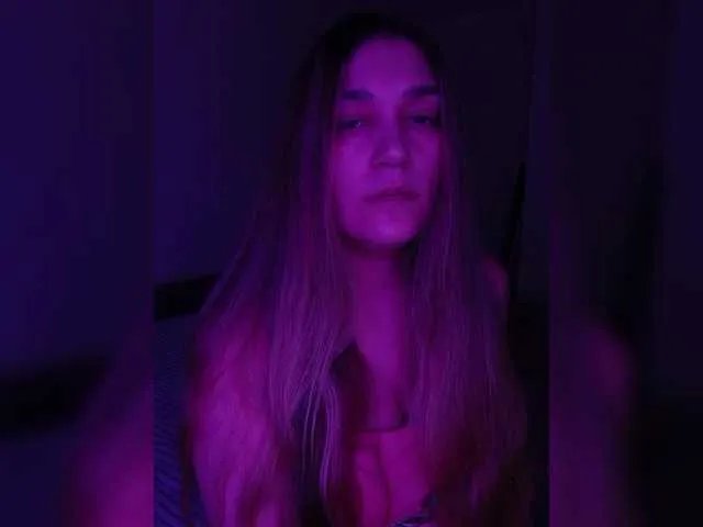 Offline CostaRika on BongaCams