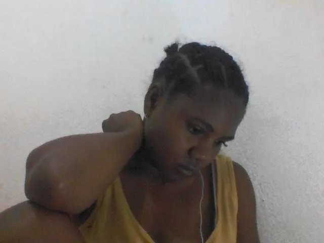 Offline Cutie12 on BongaCams