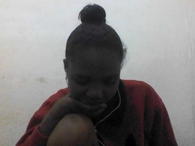 Offline Cutie12 on BongaCams