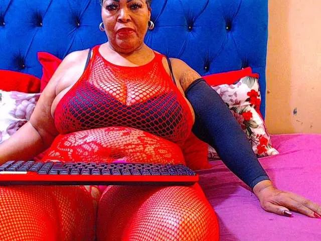 Offline Ebonycandy10 on BongaCams