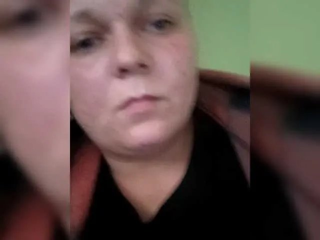 Offline EmmaXlove on BongaCams