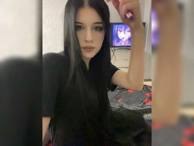 Offline emog1rl on BongaCams