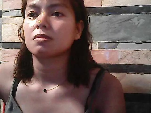 Offline flowerhairypinay on BongaCams