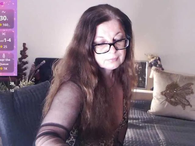 Offline HelenBerg on BongaCams