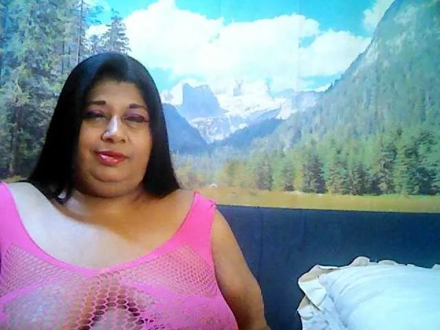 Offline indianhoney on BongaCams