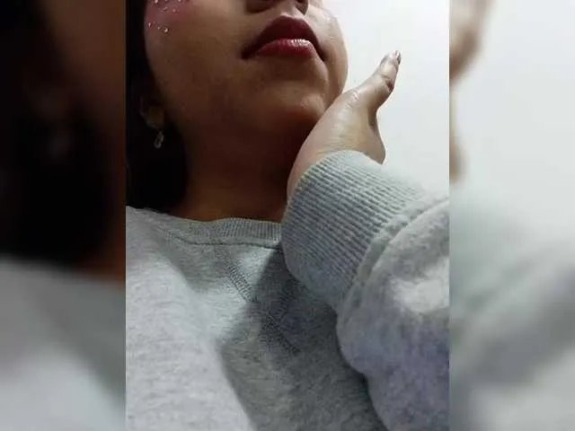 Offline KattySanz on BongaCams