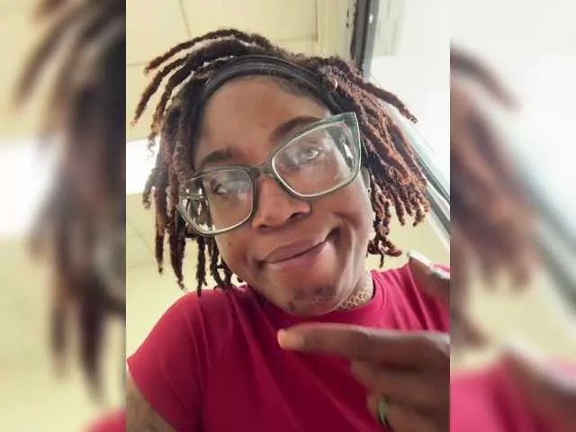 Offline Kiarichikito1 on BongaCams