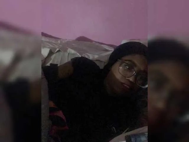 Offline Kiarichikito1 on BongaCams