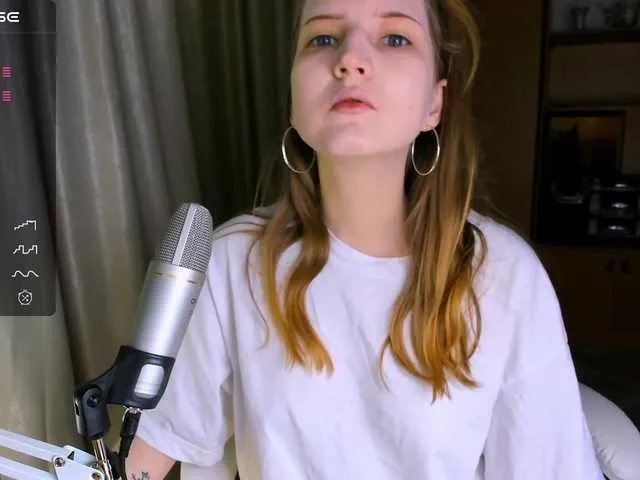 Offline kikiiimorazzz on BongaCams