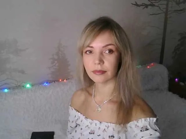 Offline Kissz on BongaCams
