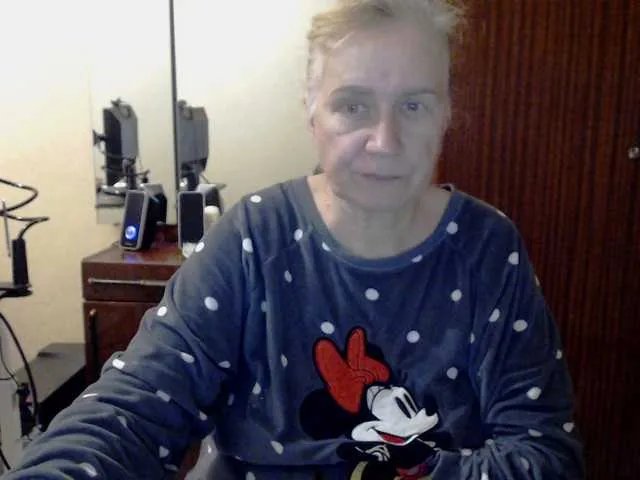 Offline koroleva70 on BongaCams