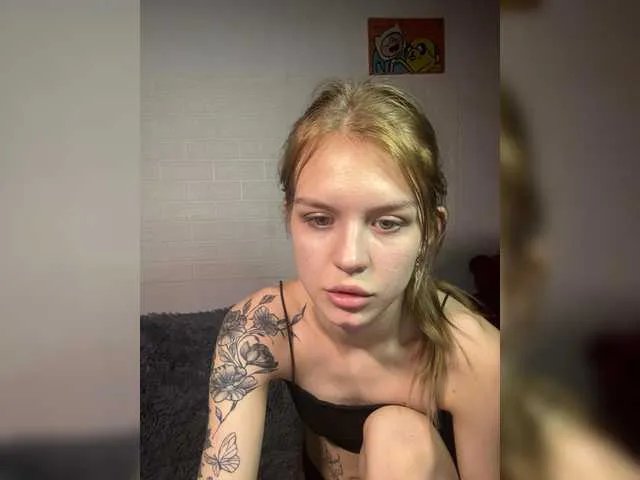 Offline LediIce on BongaCams