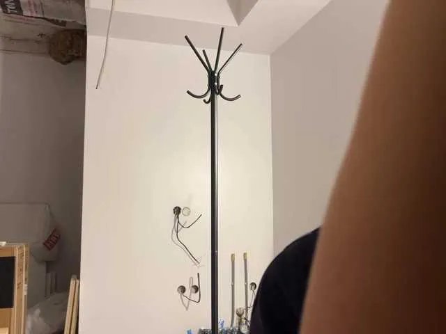 Offline LeontineCuffie on BongaCams