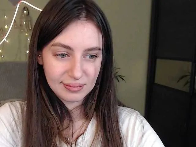 Offline Lilijily on BongaCams