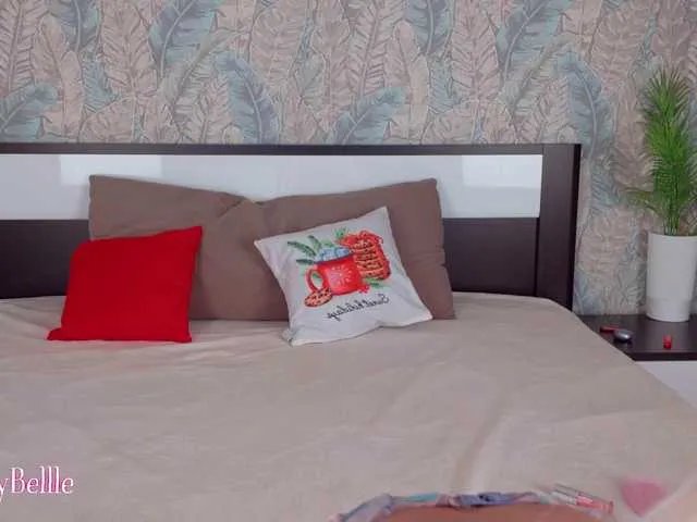 Offline Loly-Poly on BongaCams