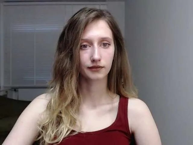 Offline LUNAdream on BongaCams