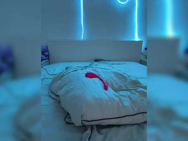 Freechat LunaLu13 on BongaCams