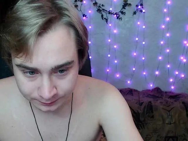 Offline lust444money on BongaCams