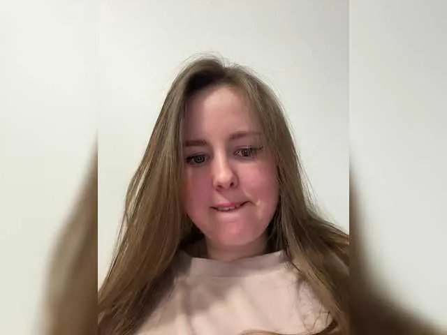 Offline MariaBowman on BongaCams