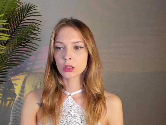 Offline Maribett on BongaCams