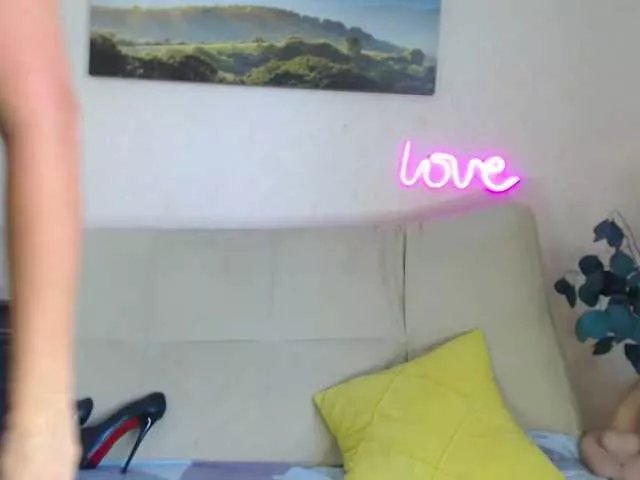 Offline MarinaModel on BongaCams