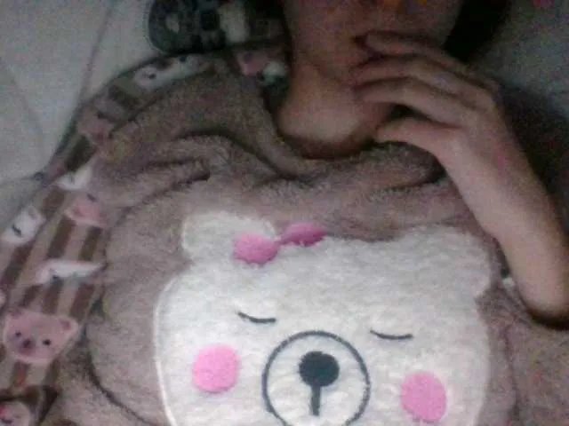 Freechat Mila23-1-1 on BongaCams