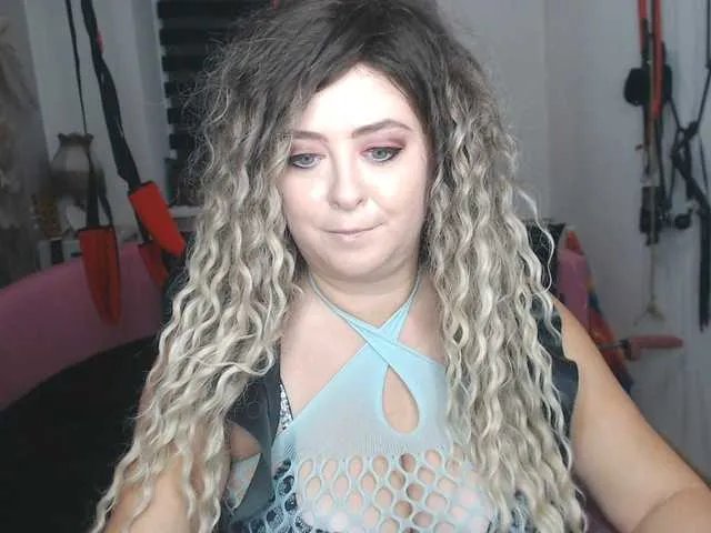 missGODDESS on BongaCams 
