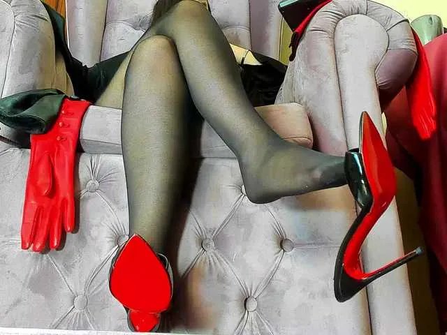 Freechat MistressLilla on BongaCams