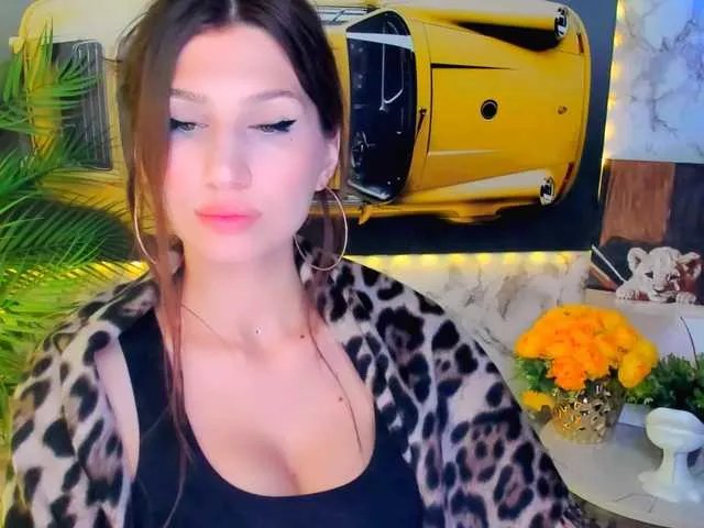 Offline Mollyinyourmind on BongaCams