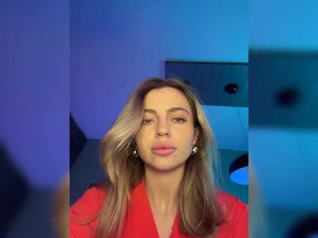 Nataliecroys on BongaCams