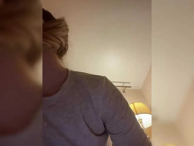 Natalymoodhot on BongaCams 