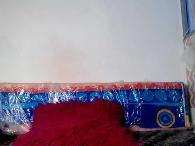 Offline nathalie-f on BongaCams