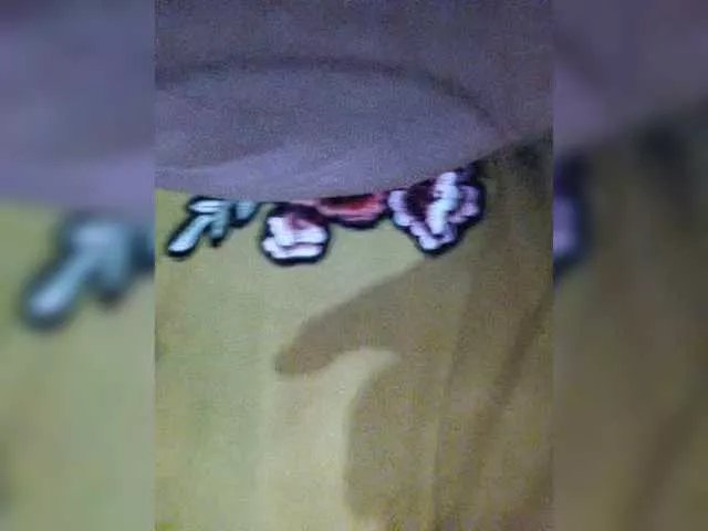 Freechat NaughtyWetPieXx on BongaCams