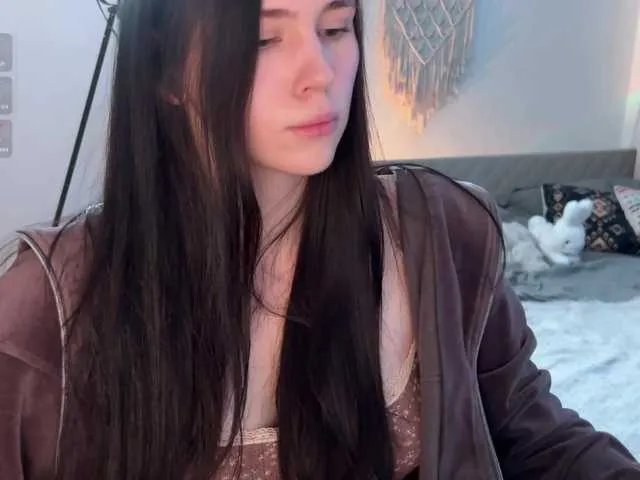 Offline NimfaHeart on BongaCams