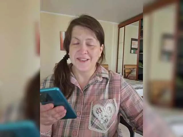 Freechat nimfastar77 on BongaCams