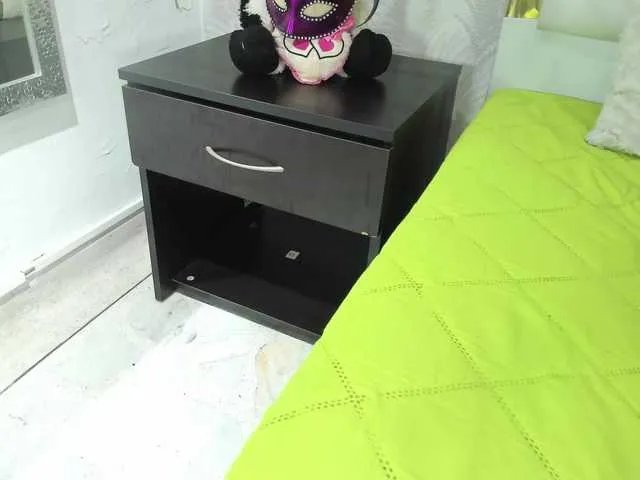 Offline noa-camila on BongaCams